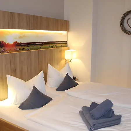 Ferien- Und Wellnesshotel Waldfrieden מלון 3*